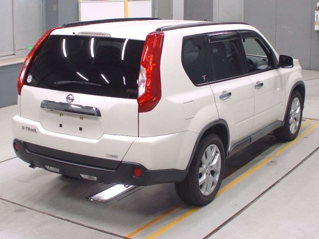 NISSAN X-TRAIL 2013