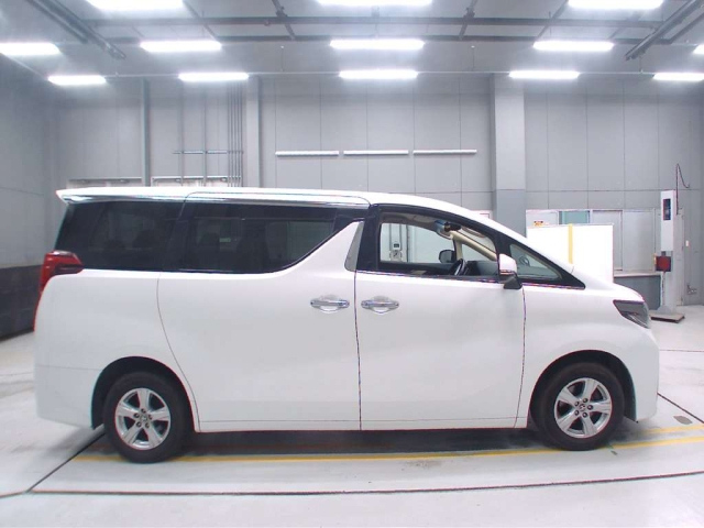 TOYOTA ALPHARD 2022