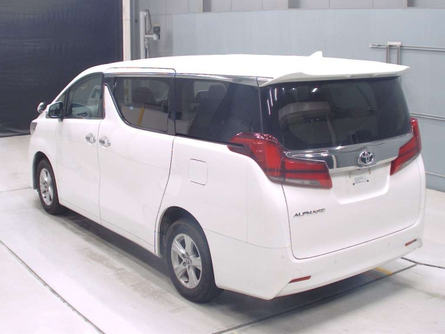 TOYOTA ALPHARD 2022