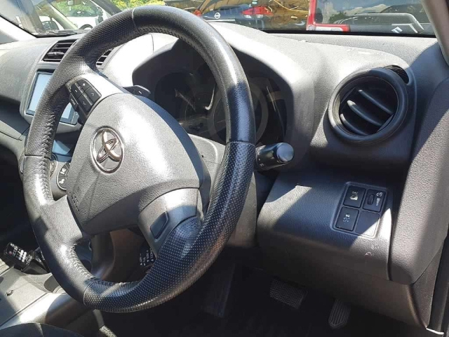 TOYOTA VANGUARD 2013