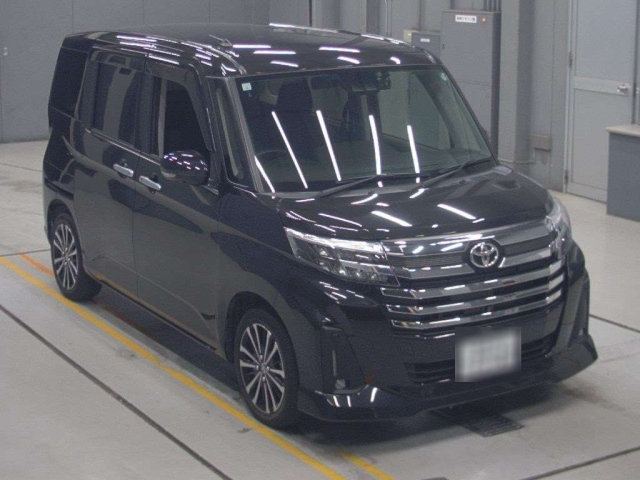 TOYOTA ROOMY 2021