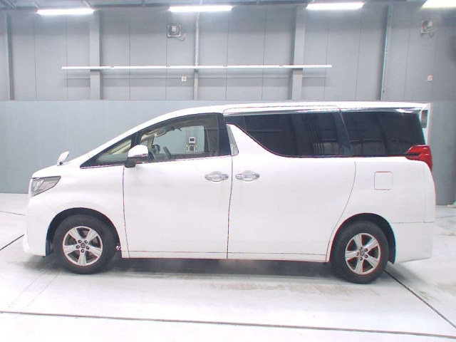 TOYOTA ALPHARD 2015