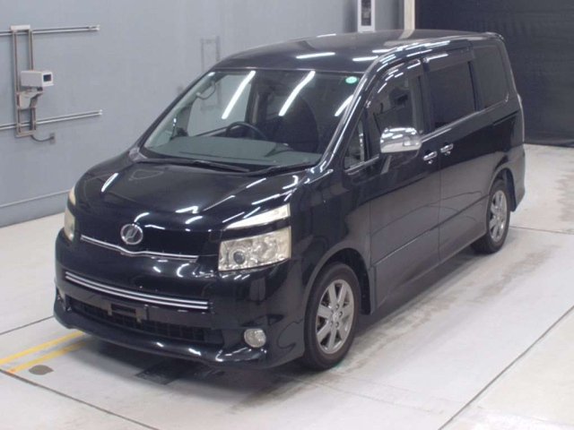 TOYOTA VOXY 2008
