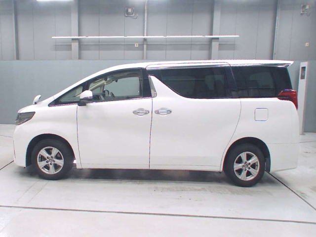 TOYOTA ALPHARD 2022