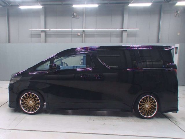 TOYOTA ALPHARD 2021