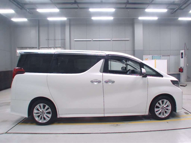 TOYOTA ALPHARD 2019
