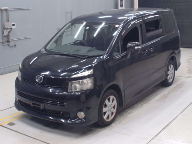 TOYOTA VOXY 2008