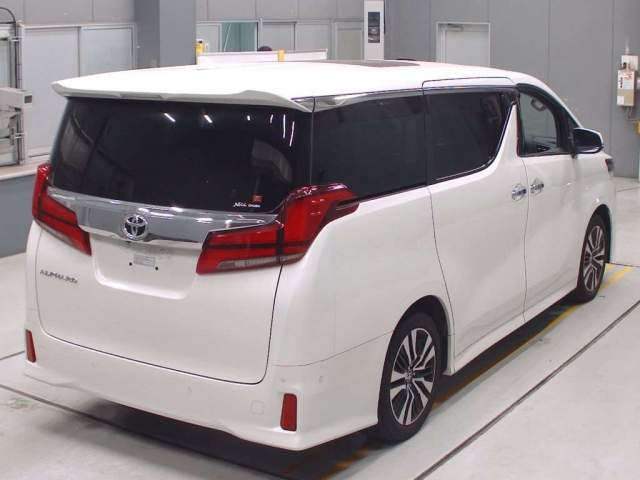 TOYOTA ALPHARD 2023