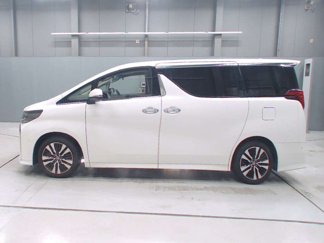 TOYOTA ALPHARD 2023