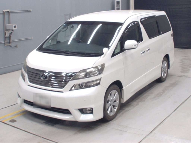 TOYOTA VELLFIRE 2011