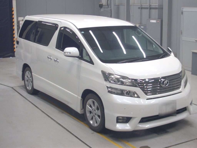 TOYOTA VELLFIRE 2011