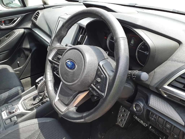 SUBARU FORESTER 2018