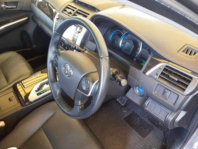 TOYOTA CAMRY 2012