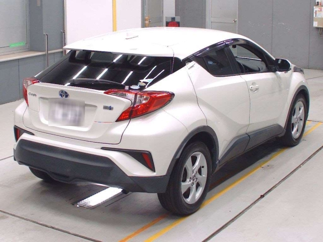 TOYOTA C-HR 2017