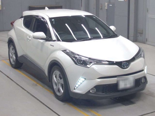 TOYOTA C-HR 2017