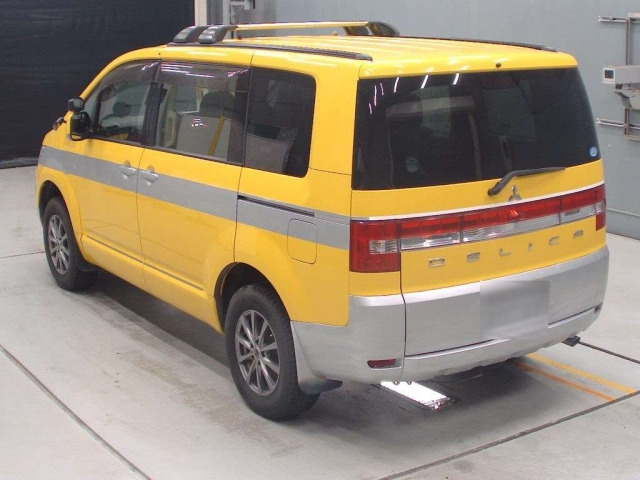 MITSUBISHI DELICA D5 2019