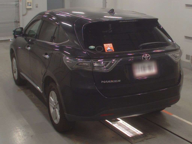 TOYOTA HARRIER 2015