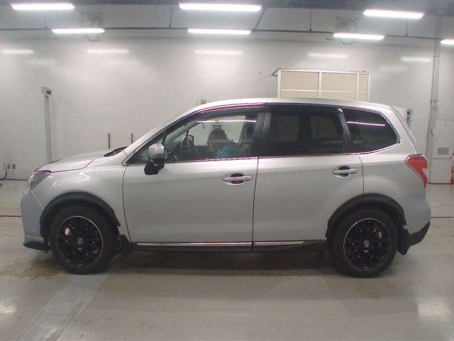 SUBARU FORESTER 2012