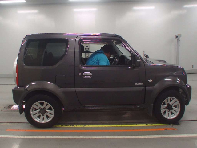 SUZUKI JIMNY SIERRA 2014