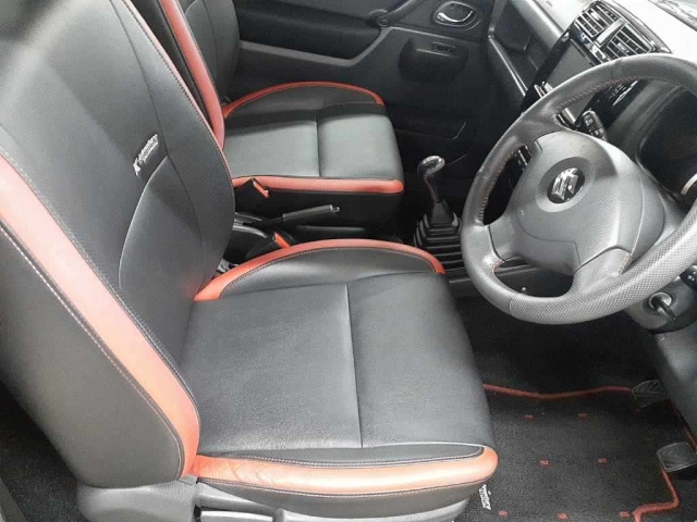 SUZUKI JIMNY SIERRA 2014