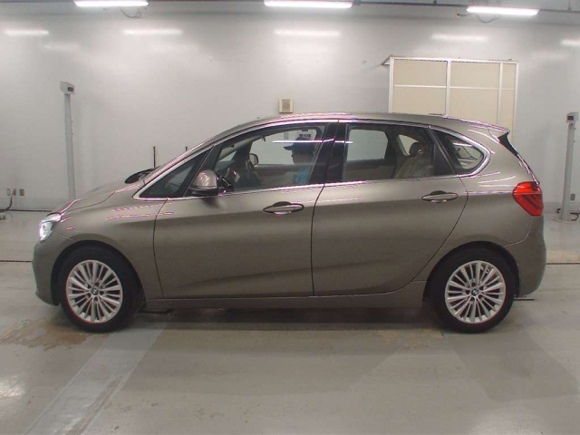 BMW 2 SERIES 2014
