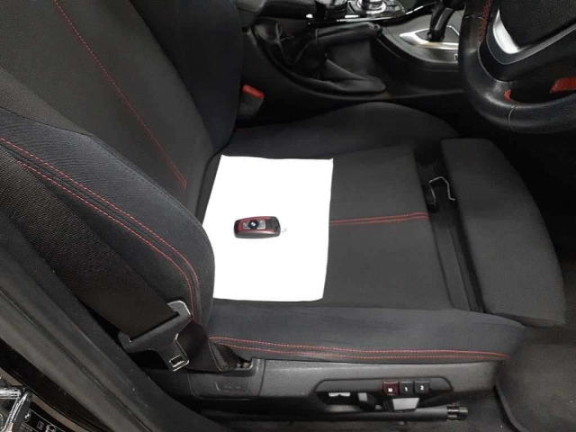 BMW 3 SERIES 2012