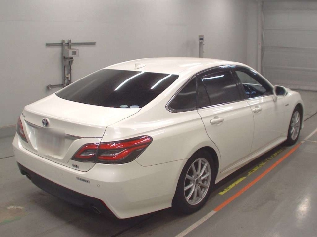 TOYOTA CROWN 2019