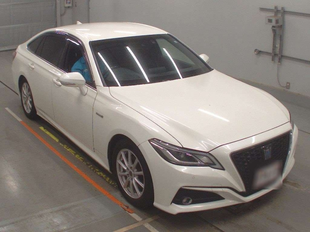 TOYOTA CROWN 2019