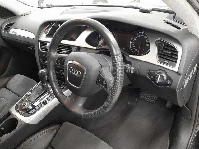 AUDI A4 2008