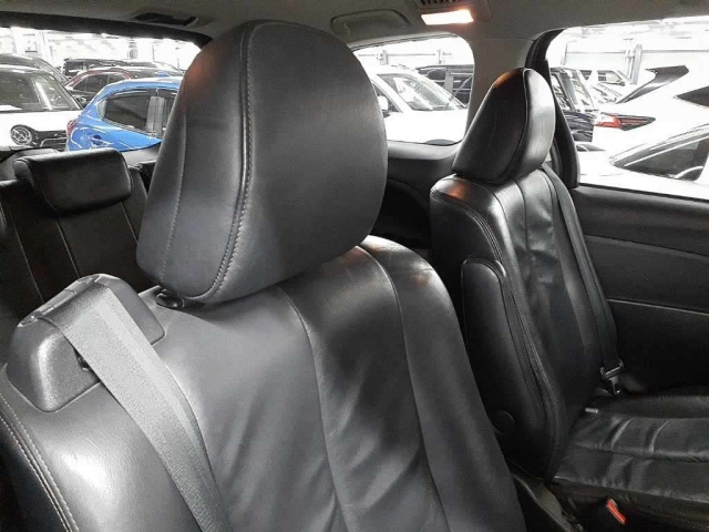 TOYOTA ESTIMA HYBRID 2012