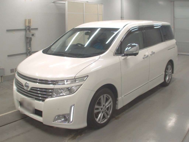 NISSAN ELGRAND 2010