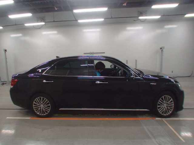 TOYOTA CROWN 2014