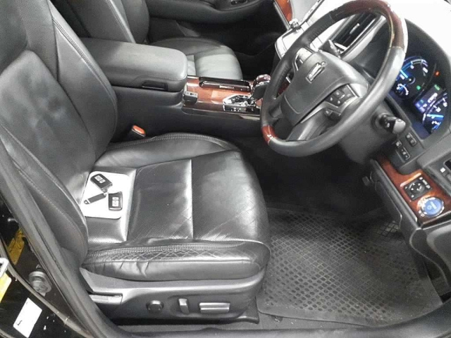 TOYOTA CROWN 2014