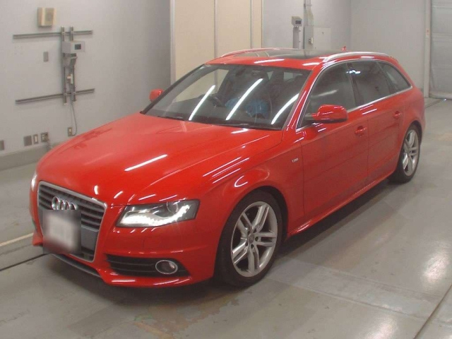 AUDI A4 2010