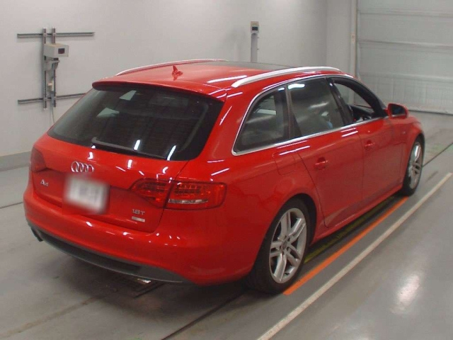 AUDI A4 2010
