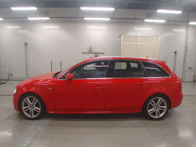 AUDI A4 2010