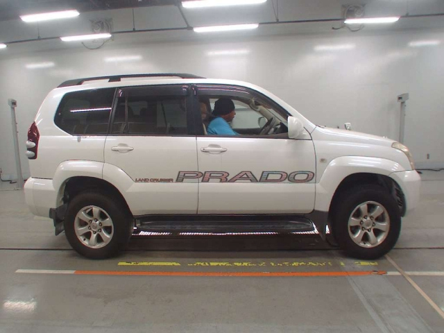 TOYOTA LAND CRUISER PRADO 2008