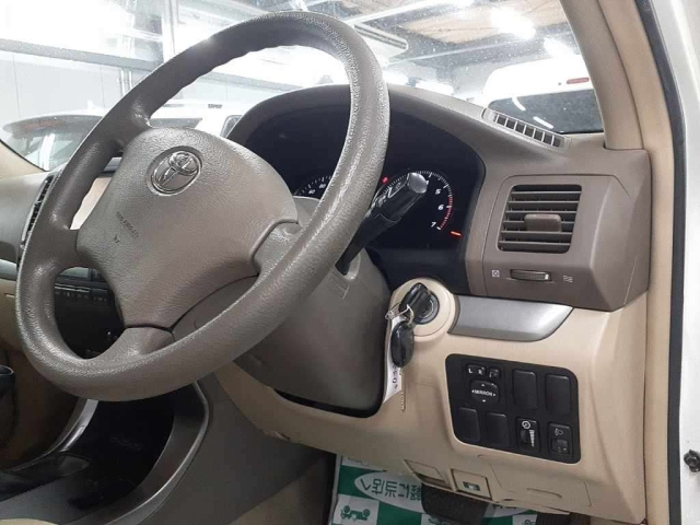 TOYOTA LAND CRUISER PRADO 2008