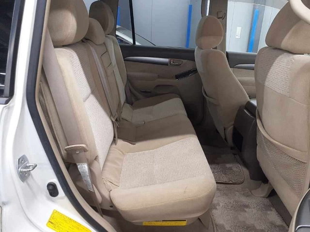 TOYOTA LAND CRUISER PRADO 2008