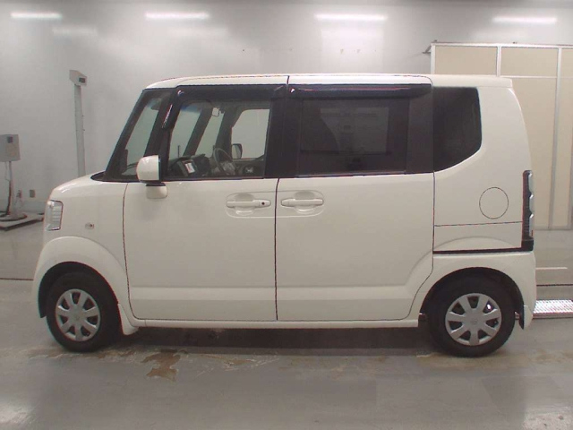 HONDA N BOX 2012