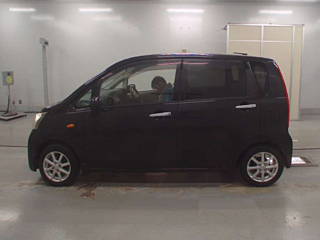 DAIHATSU MOVE 2014
