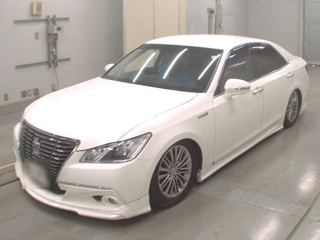 TOYOTA CROWN 2015