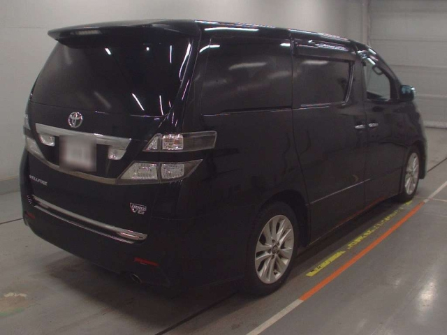 TOYOTA VELLFIRE 2009