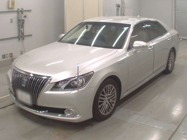 TOYOTA CROWN 2015