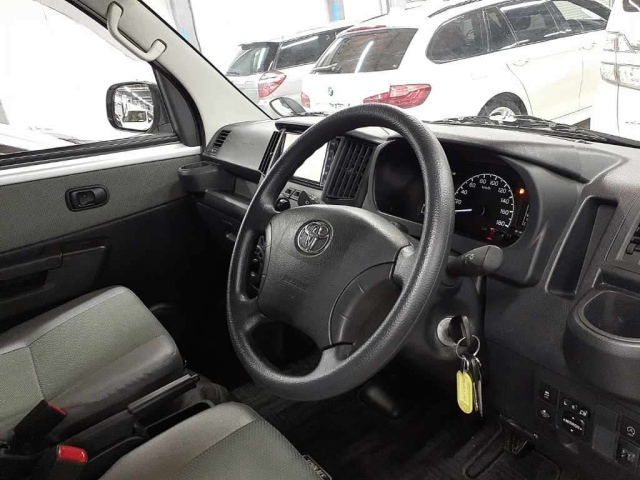 TOYOTA TOWN ACE VAN 2023