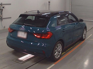Заказать AUDI A1