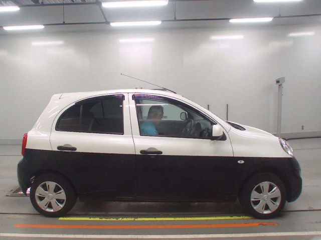 NISSAN MARCH 2022