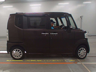 HONDA N BOX 2015