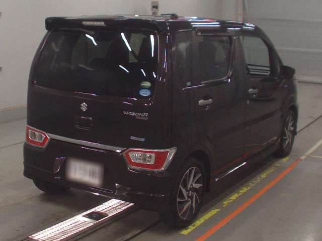 SUZUKI WAGON R 2018