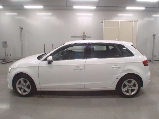 AUDI A3 2018